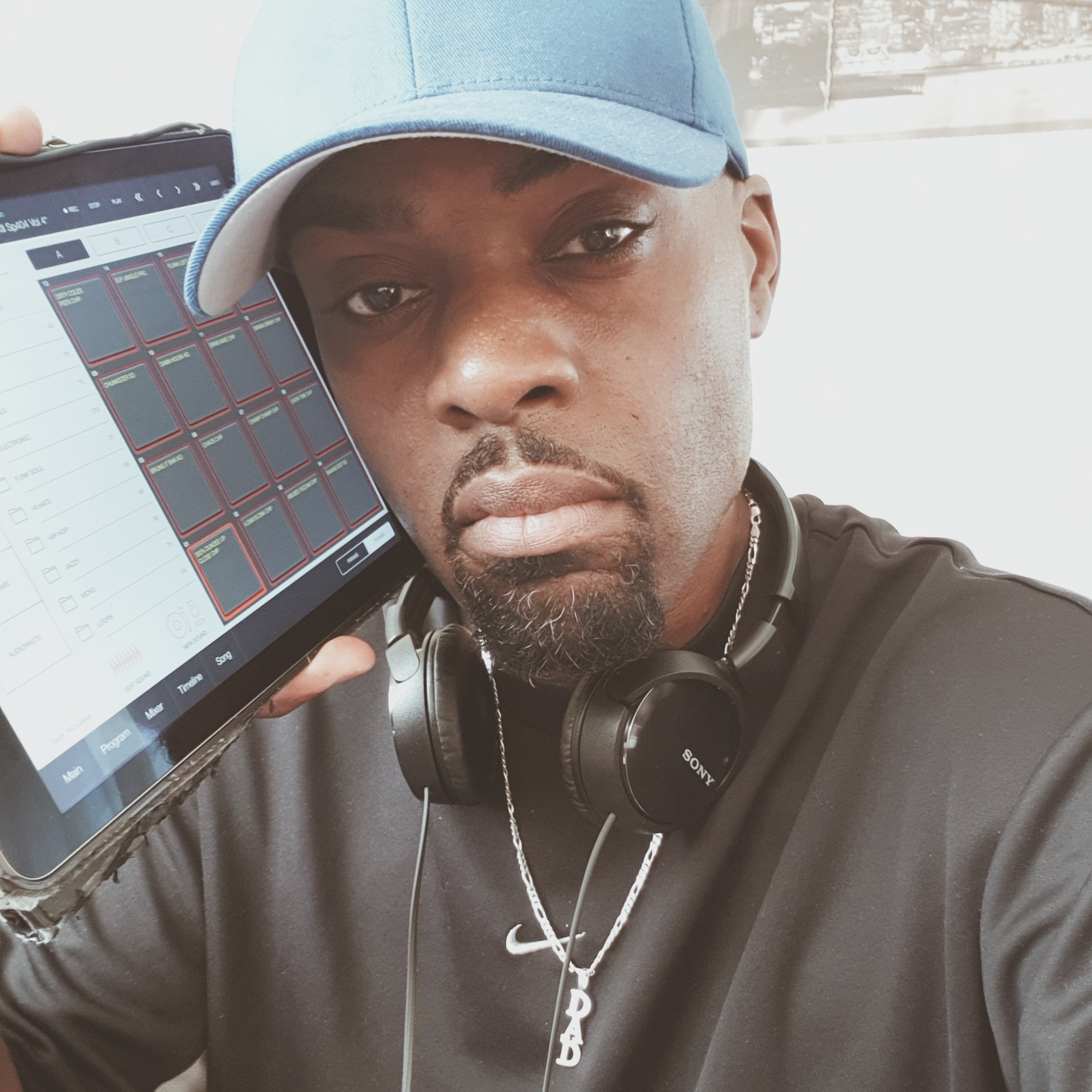 Point5XL Produces on the iPad with iMPC Pro, Lo-Fly Dirt & Drums Out The SP404