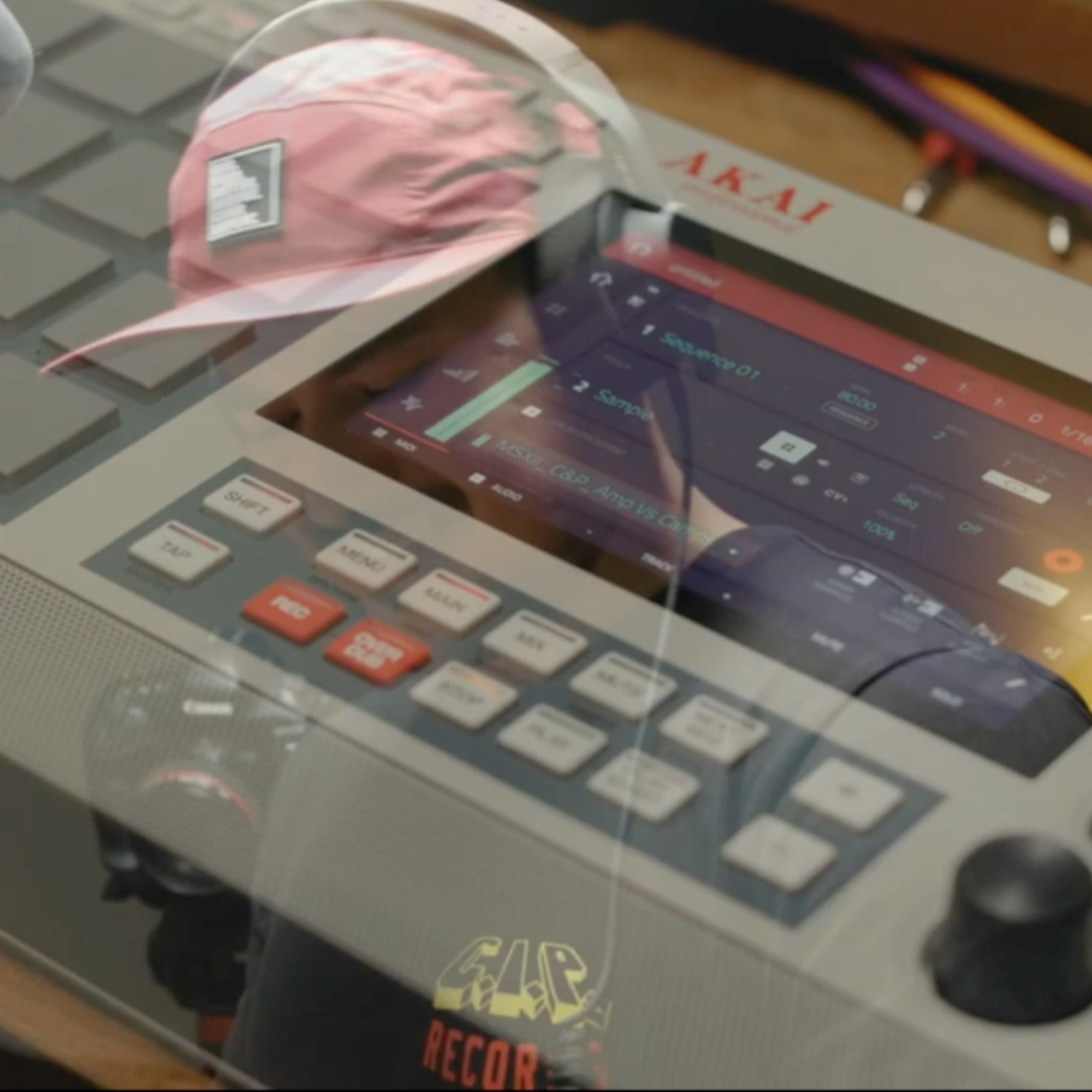 @Malo_Beats on the MPC using MSXII Drums and Samples